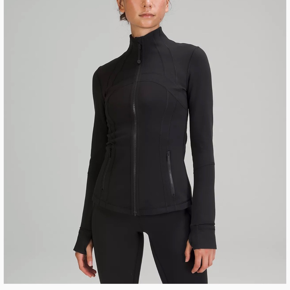 Womens size 6 lululemon define jacket Luon